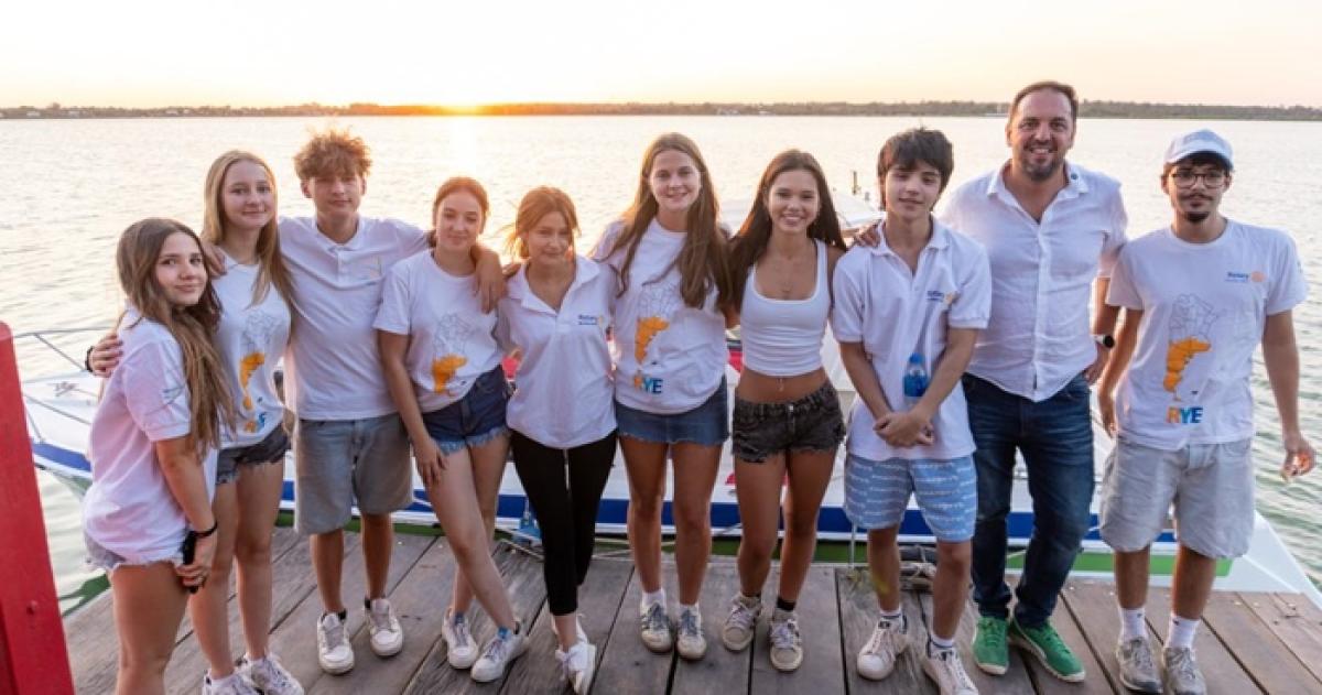 El paseo incluyó un recorrido por la Laguna Don  Tom�s y la Estancia La Malvina