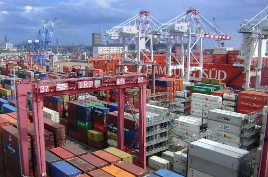 Estados Unidos y la India registraron los mayores super�vits