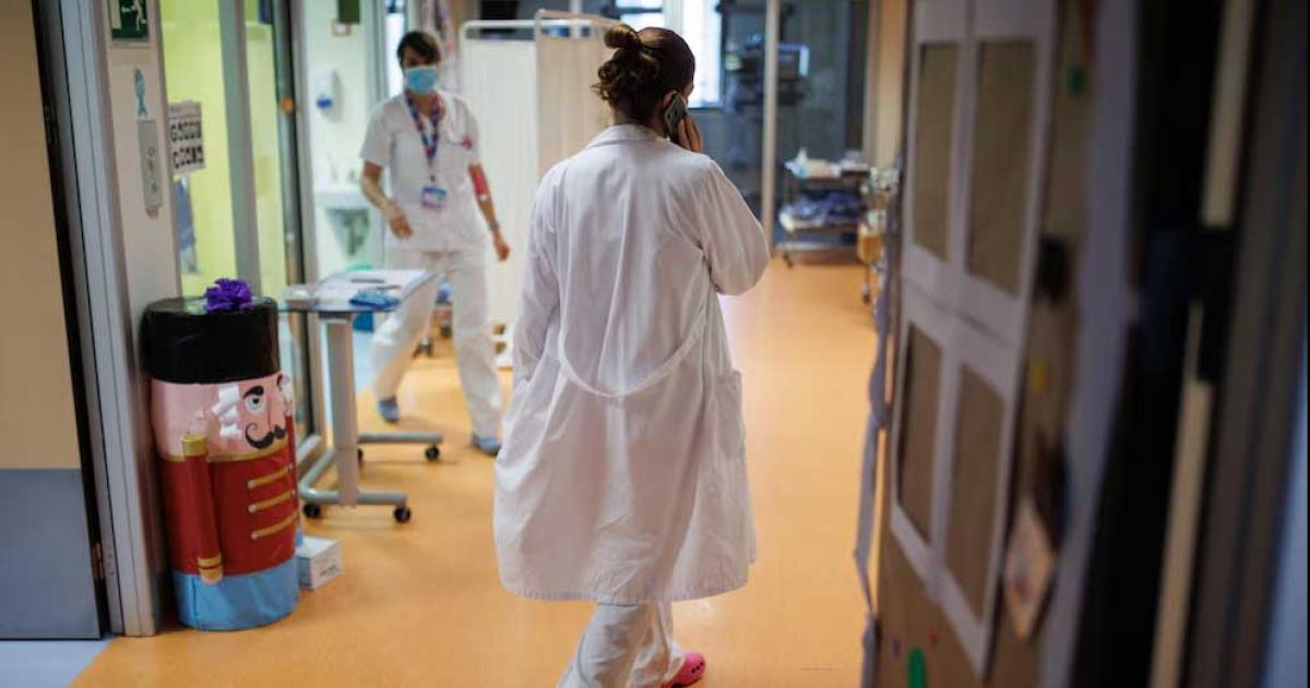 El subclado K presenta una mutación que incrementa un 56-en-porciento- su capacidad de contagio respecto a variantes previas