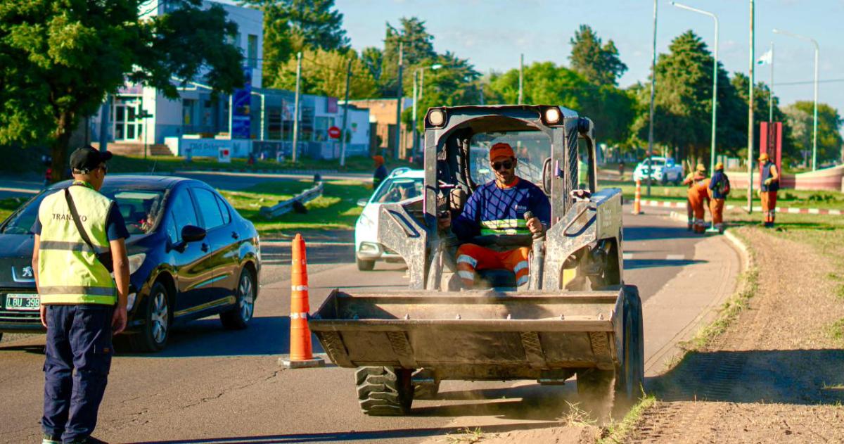 Realizan tareas en la Avenida Perón