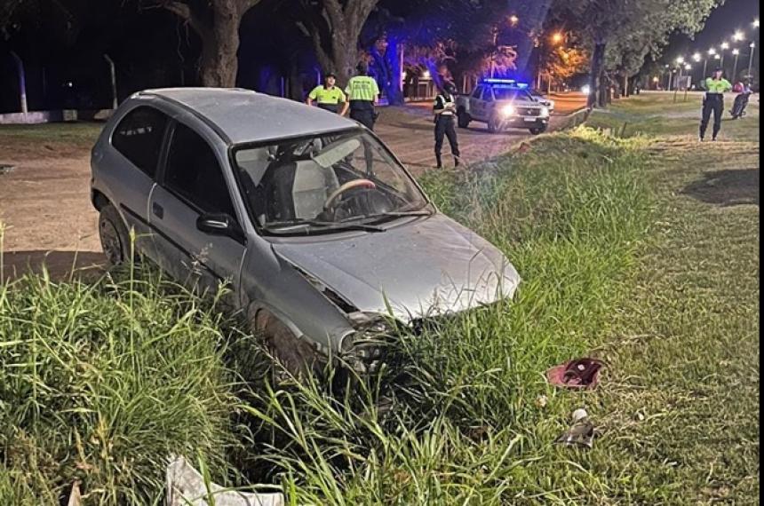 La conductora salió despedida del vehículo