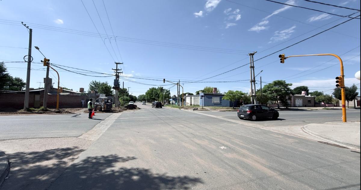 Colocaron un sem�foro en un cruce peligroso