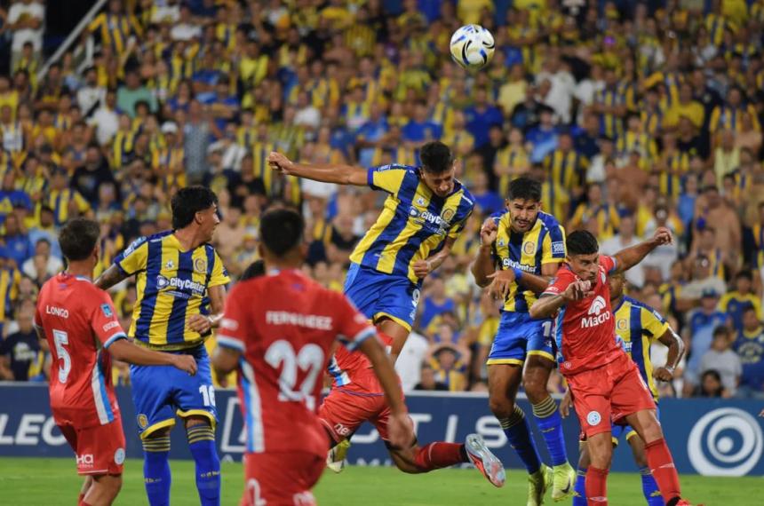 Belgrano amargó a Central en el inicio del Torneo