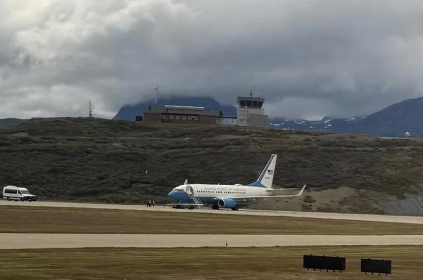 Una aeronave del Departamento de Defensa de Estados Unidos aterrizó en Ushuaia