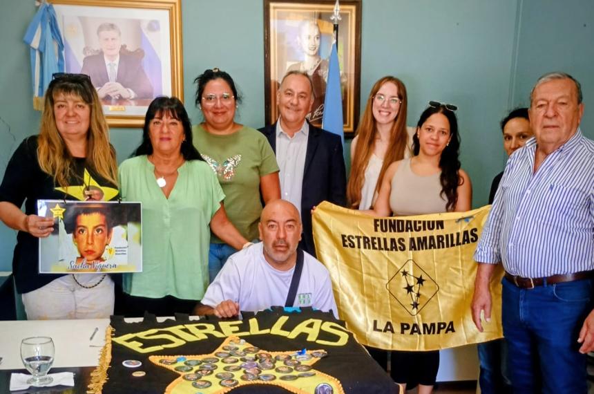 Estrellas Amarillas y la intendenta de Catriloacute piden por una solucioacuten para la Ruta 5