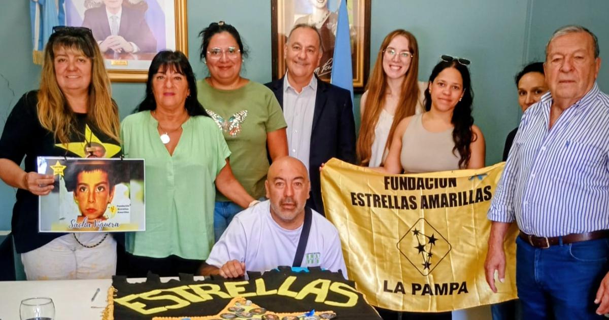 Estrellas Amarillas y la intendenta de Catriloacute piden por una solucioacuten para la Ruta 5