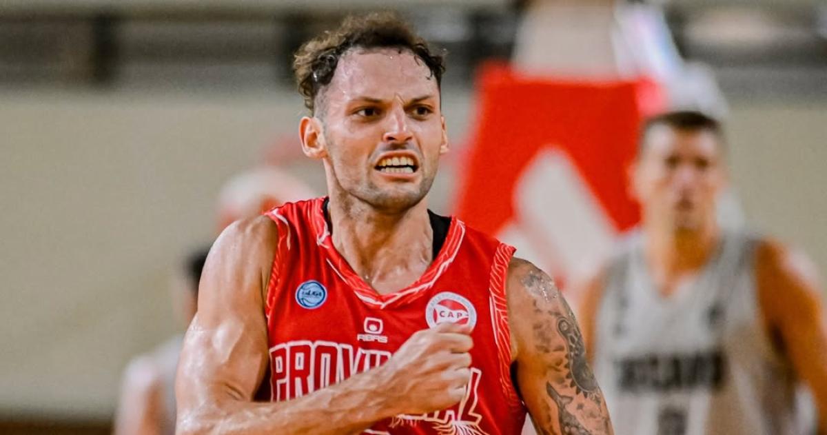 Chervo celebra el triunfo de su equipo ante Pico FC