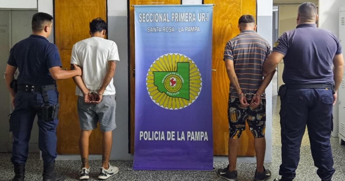 Los dos sospechosos fueron capturados por personal de la Seccional Primera