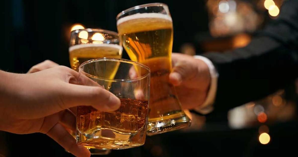 El alcohol debe consumirse con moderación