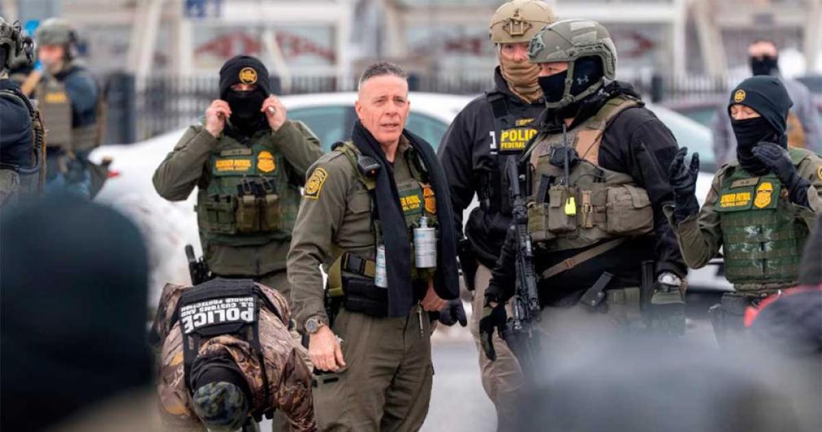 Trump anuncioacute una gran investigacioacuten por la muerte del enfermero baleado por agentes federales en Minneapolis