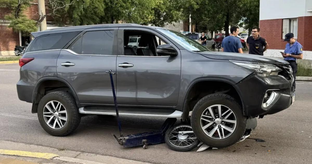 El choque ocurrió en la esquina de calles 2 de Marzo y Gobernador Gonz�lez