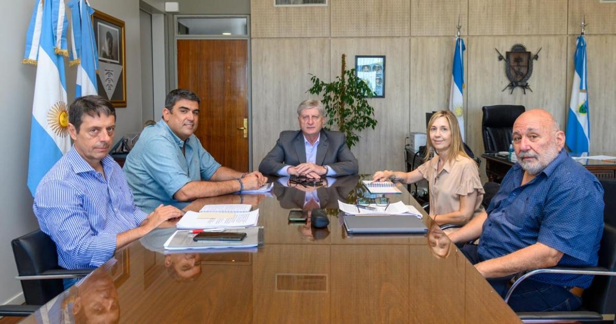 Legisladores nacionales del PJ respaldan la declaracioacuten de Emergencia Iacutegnea