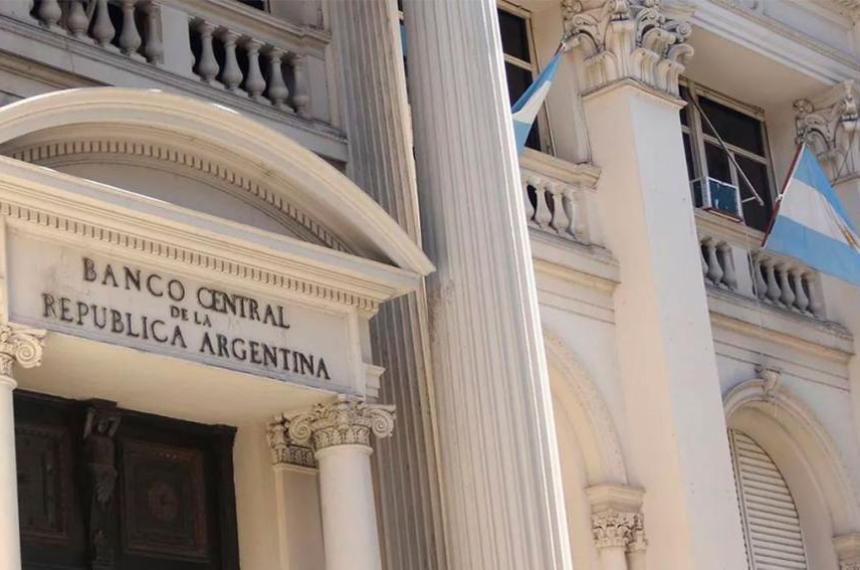 El Banco Central comproacute maacutes de US1100 millones en enero y las reservas tocaron su mayor nivel desde 2021