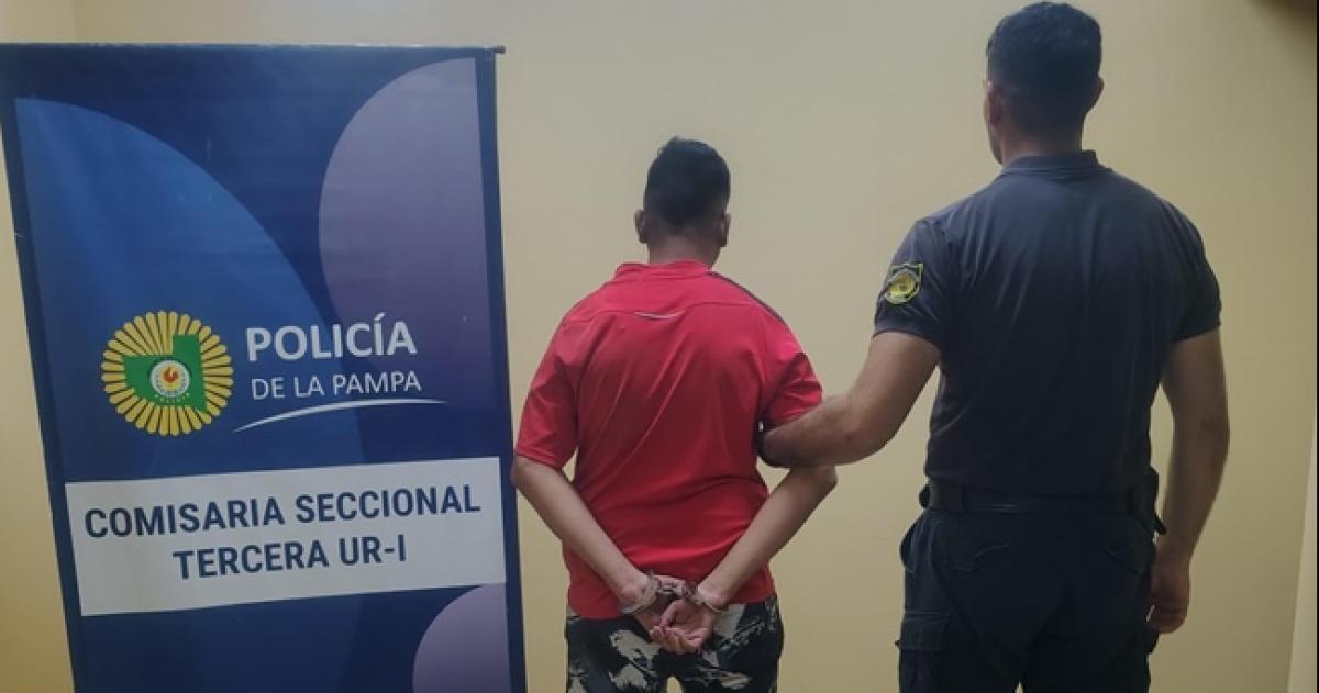 El hombre de 28 años fue detenido por personal de la Seccional Tercera