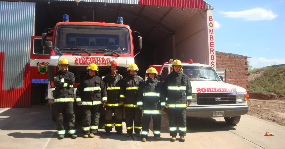 Cada uno de los 38 cuarteles de Bomberos de La Pampa recibir�n 94 millones de pesos