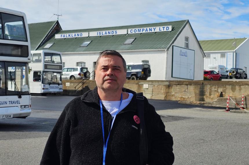 De Santa Rosa a Darwin- el viaje pendiente de Luis Dal Bianco a Malvinas y la Antaacutertida