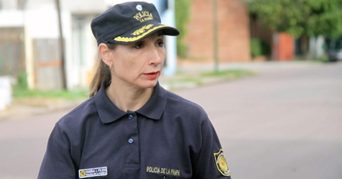 La Comisario General Vanina Fileni jefa de la Unidad Regional II