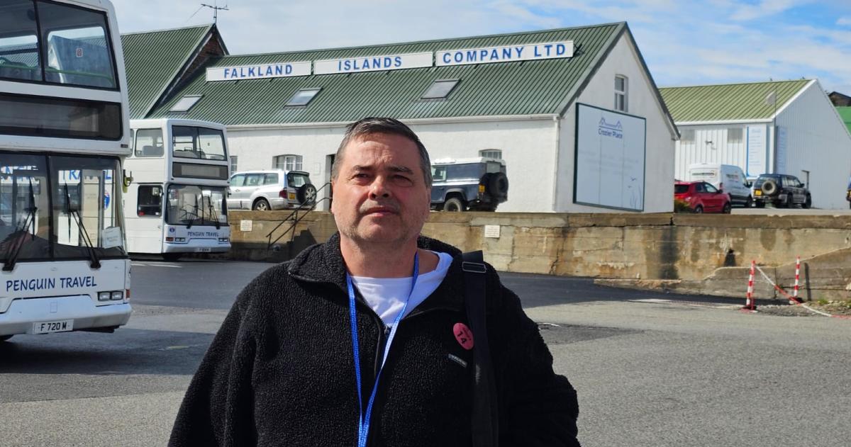 De Santa Rosa a Darwin- el viaje pendiente de Luis Dal Bianco a Malvinas y la Antaacutertida