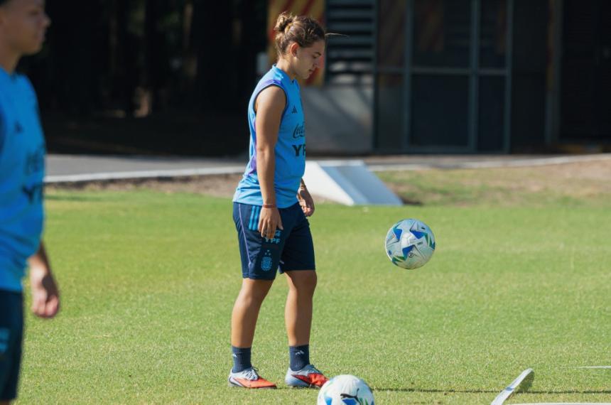 Agustina fue confirmada en la lista de la Sub 20