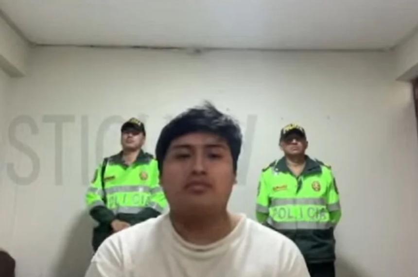 El joven permanece detenido en Per�