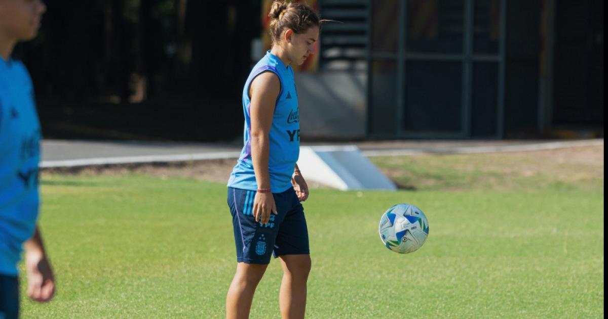 Agustina fue confirmada en la lista de la Sub 20