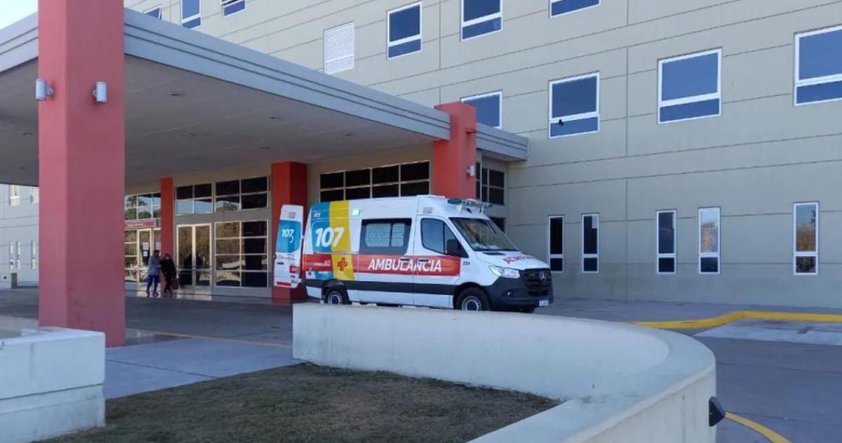 San Juan- policiacuteas salvaron a un recieacuten nacido tras un parto domiciliario