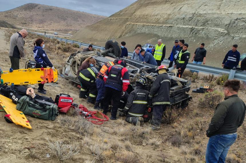Se accidentaron cuatro aacuterbitros de Santa Rosa- hay un fallecido