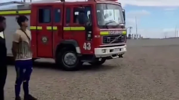 Emotiva despedida de los restos de Emanuel Leguizamoacuten en Santa Cruz