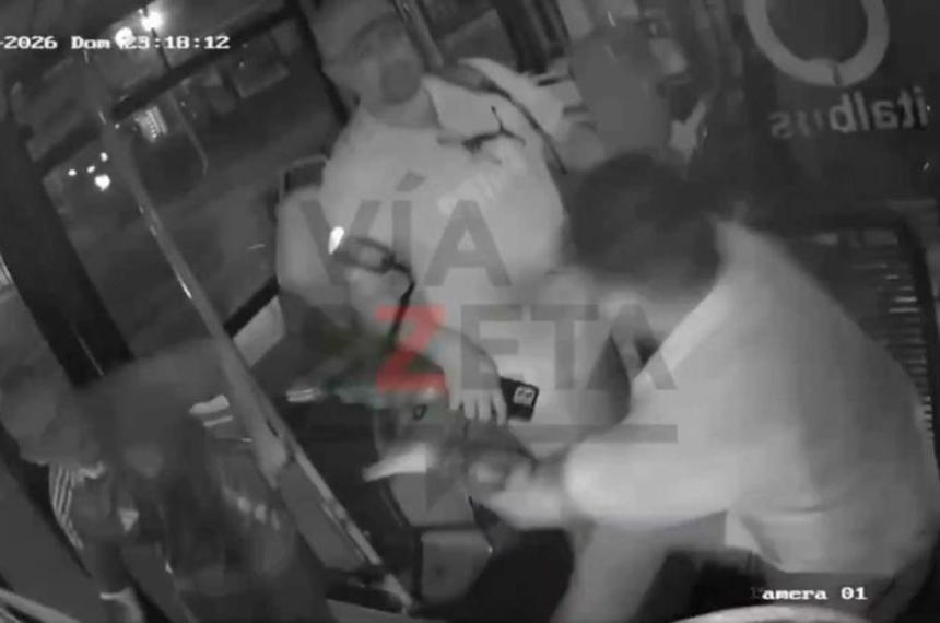 Un volante suelto el Estado ausente y la violencia que viaja en colectivo