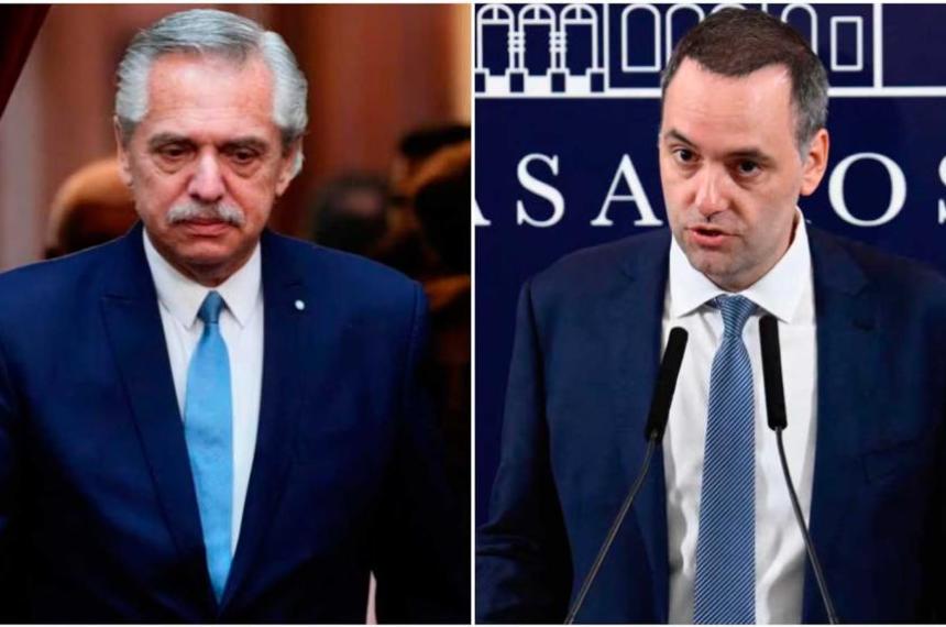 Adorni y Alberto Fernaacutendez se cruzaron en redes sociales en medio de la tensioacuten por Techint