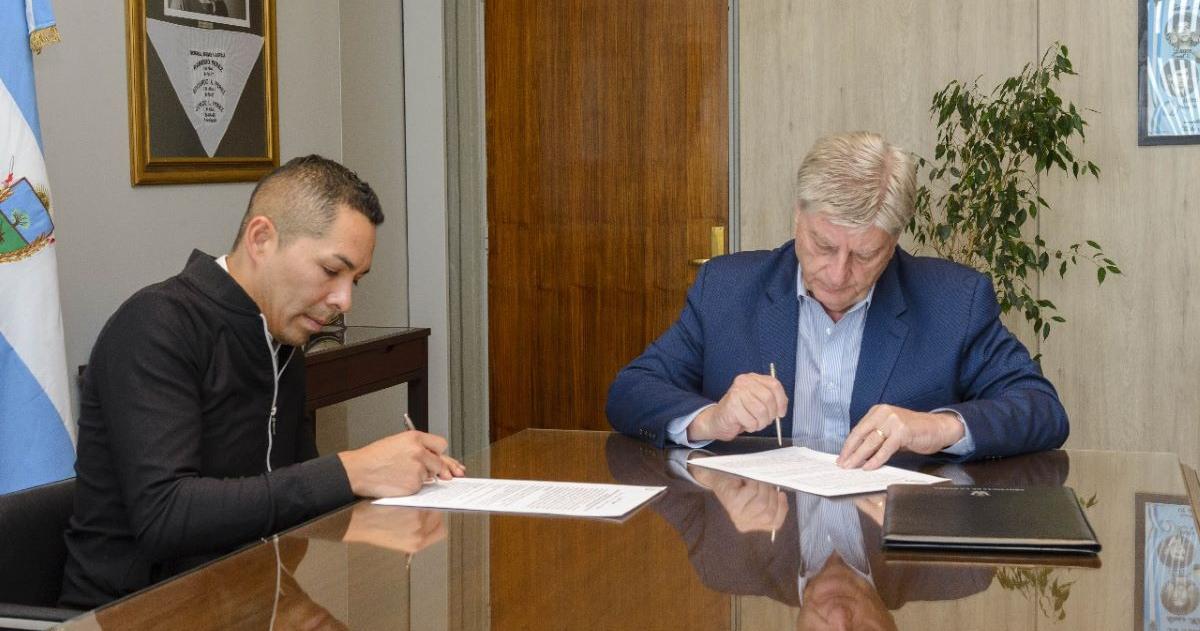 Monsalve le pide a Ziliotto adherir a un decreto de Milei para bajar impuestos al petroacuteleo