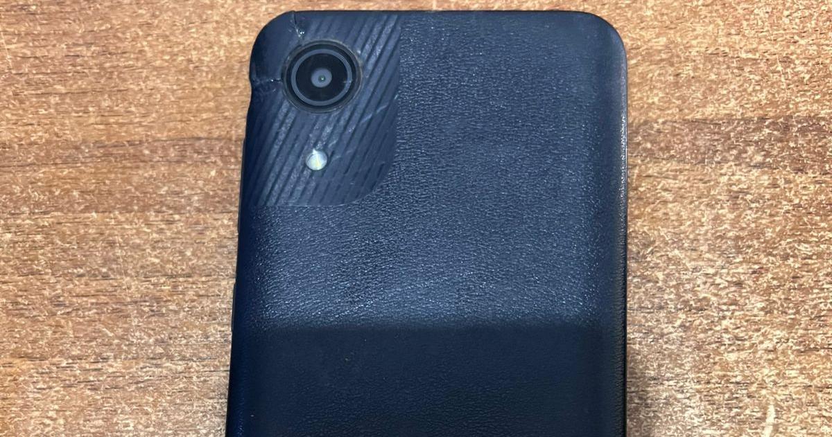 El teléfono recuperado por la Seccional Segunda