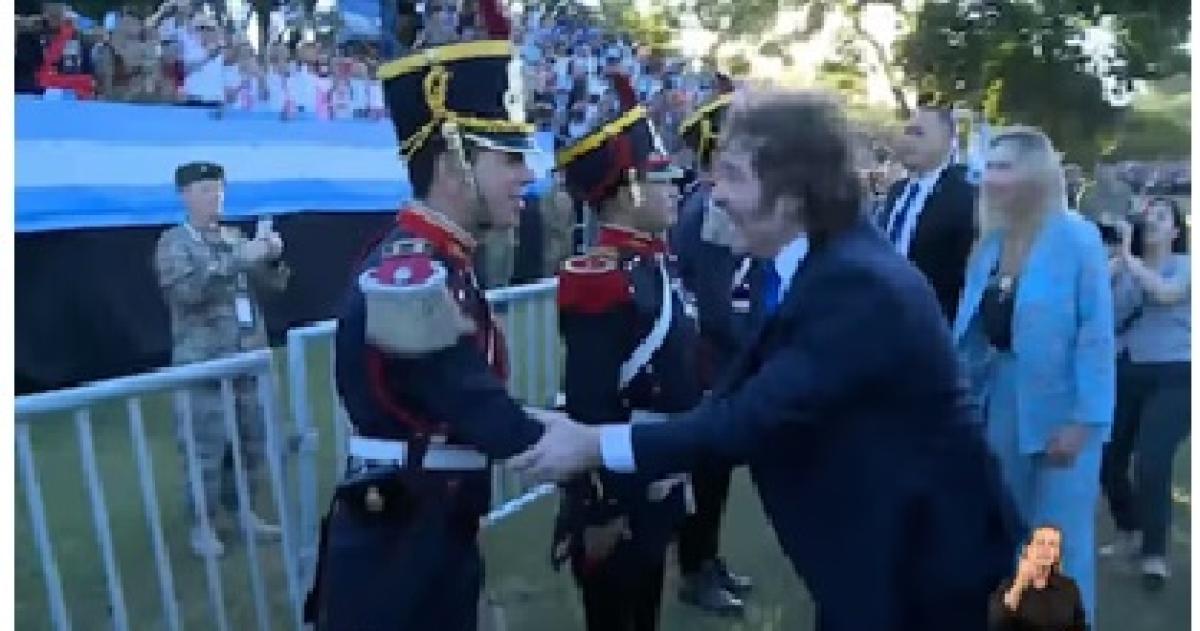 Milei encabezoacute el acto por el aniversario del Combate de San Lorenzo