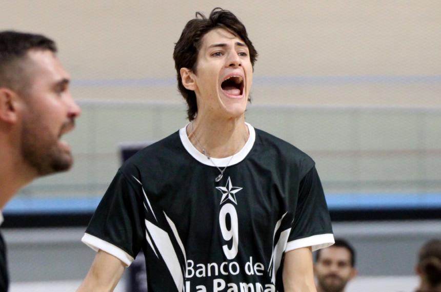 El Albo había debutado el jueves con una victoria