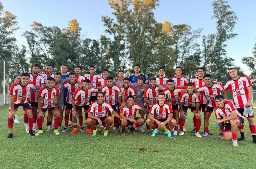 El plantel Costero que se presentó en Carlos Casares