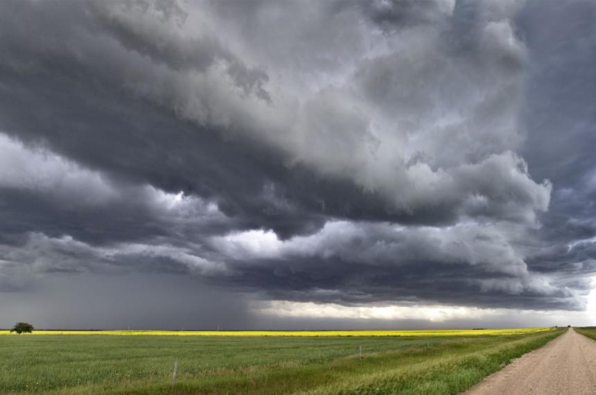 Domingo de calor y alerta amarilla por tormentas fuertes
