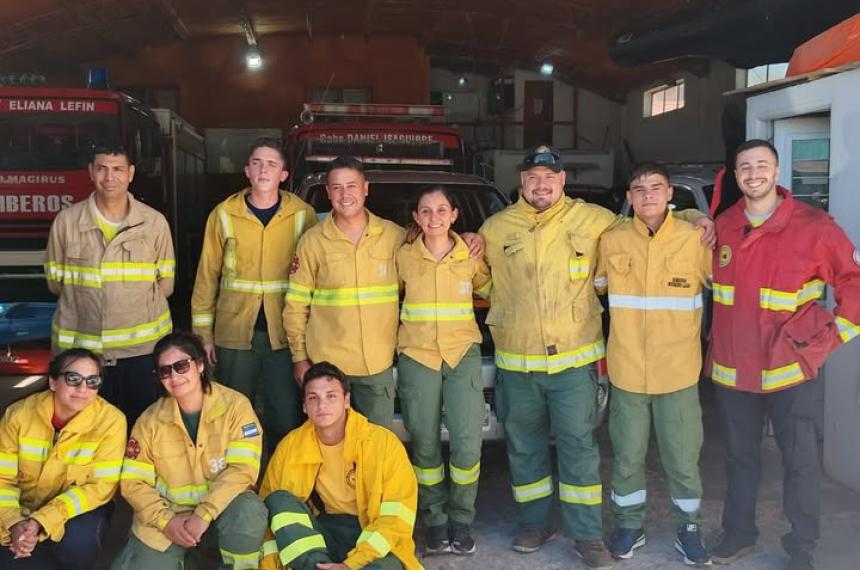 Los brigadistas pampeanos que viajaron a Chubut