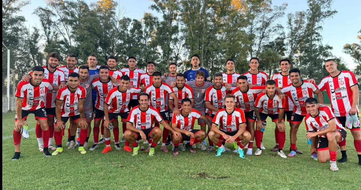 El plantel Costero que se presentó en Carlos Casares