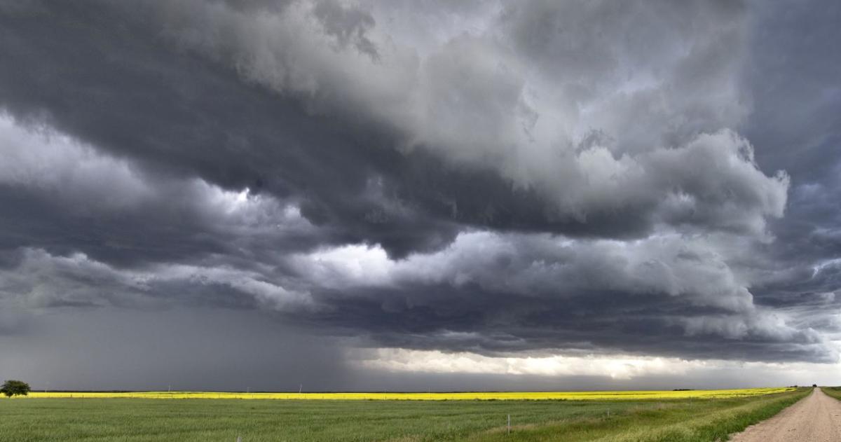 Domingo de calor y alerta amarilla por tormentas fuertes