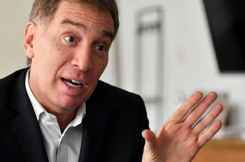 El ministro del Interior Diego Santilli anticipó que el oficialismo va a tener los votos para aprobar la reforma laboral en el Congreso