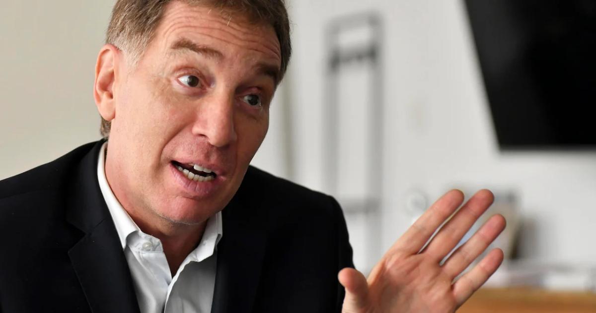 El ministro del Interior Diego Santilli anticipó que el oficialismo va a tener los votos para aprobar la reforma laboral en el Congreso