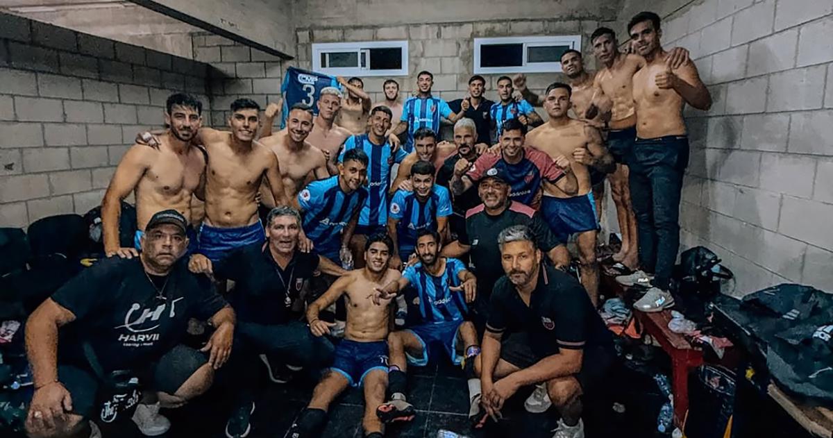 Atleacutetico Escobar del descenso a jugar una final