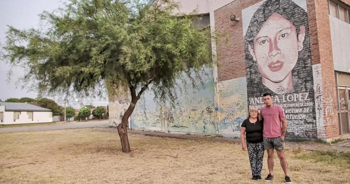 Andrea Loacutepez- sigue vigente la recompensa de 7 millones