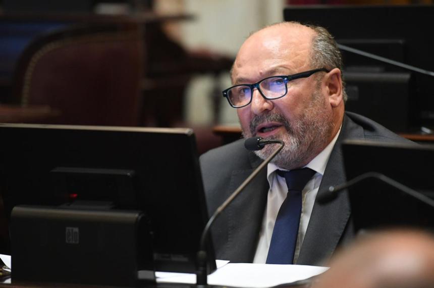 El senador nacional Daniel Kroneberger (La Pampa - UCR) apoyó la reforma laboral de Milei