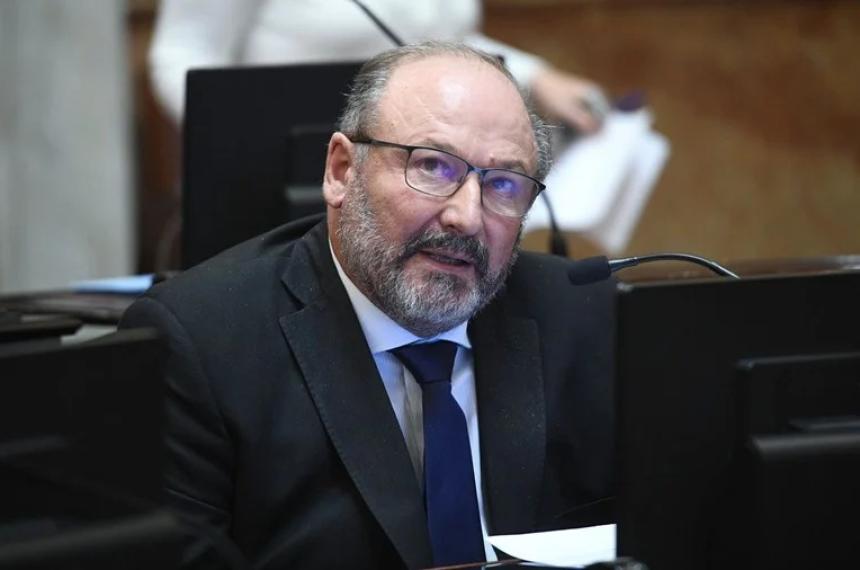 El senador pampeano Daniel Kromeberger