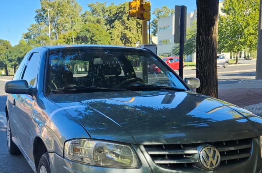 El auto secuestrado por la policía
