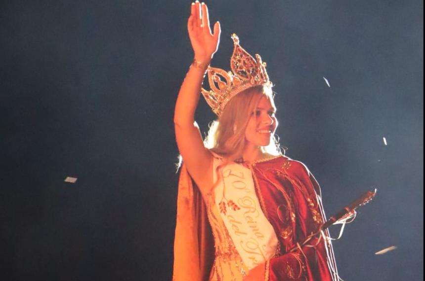 La flamente Reina Nacional del Trigo 2026 Yanela Valeria Pascal Campagno