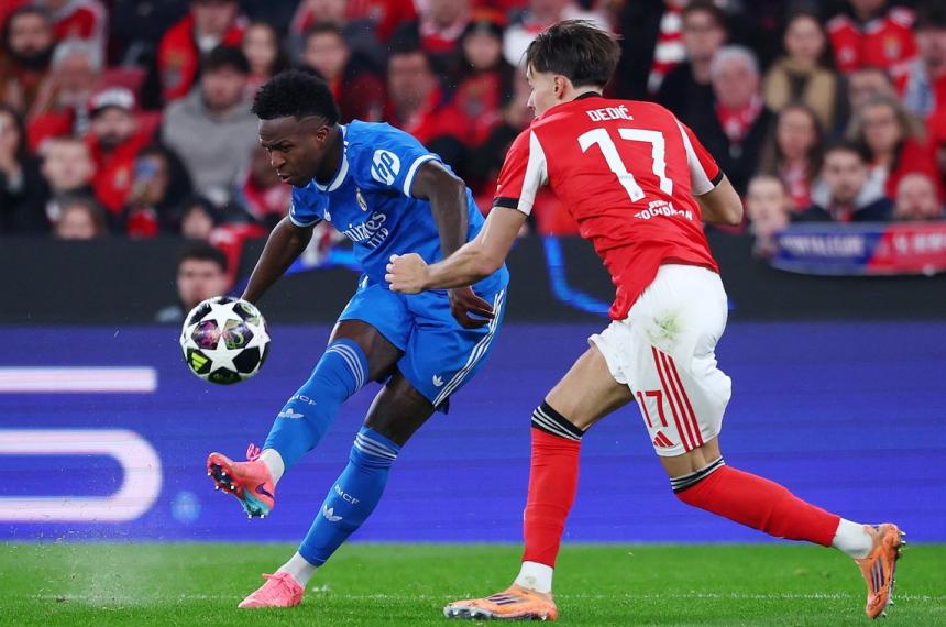 Real Madrid le gana a Benfica con poleacutemica y denuncia de racismo