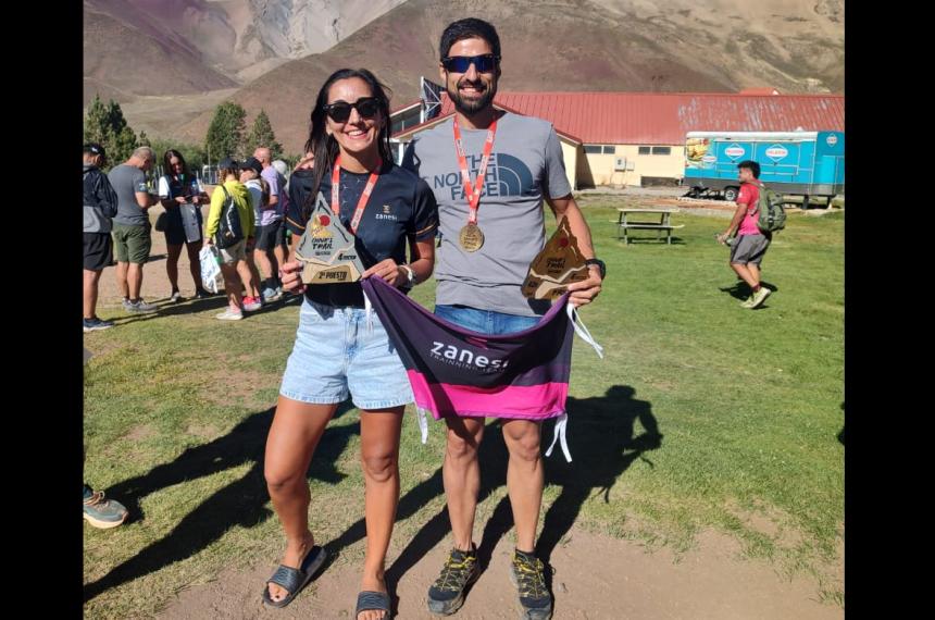 Gabriel Bortolotti y Daiana Guerra de Zanesi Training Team se coronaron en Las Leñas