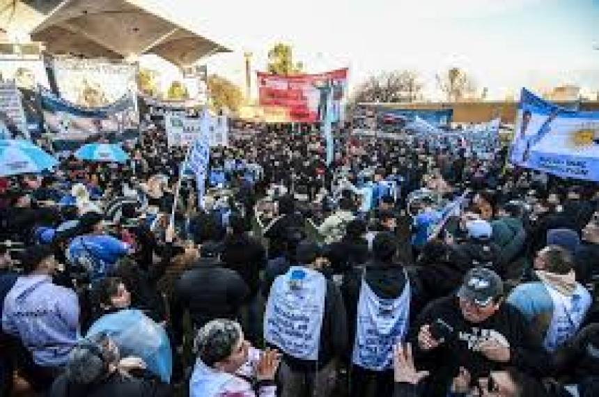 El proyecto de operar El Medanito con Pampetrol tiene el rechazo de sectores pymes y gremiales de 25 de Mayo